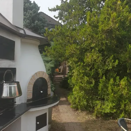 Apartment Uwes