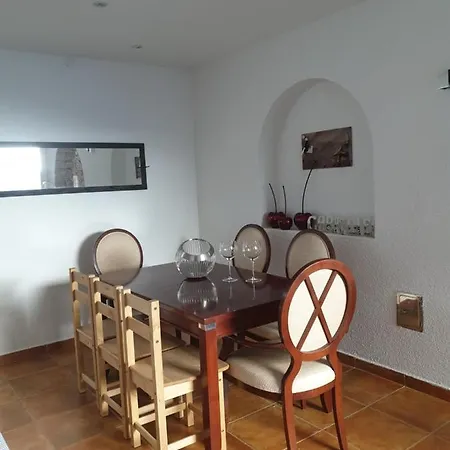 Apartment Uwes *